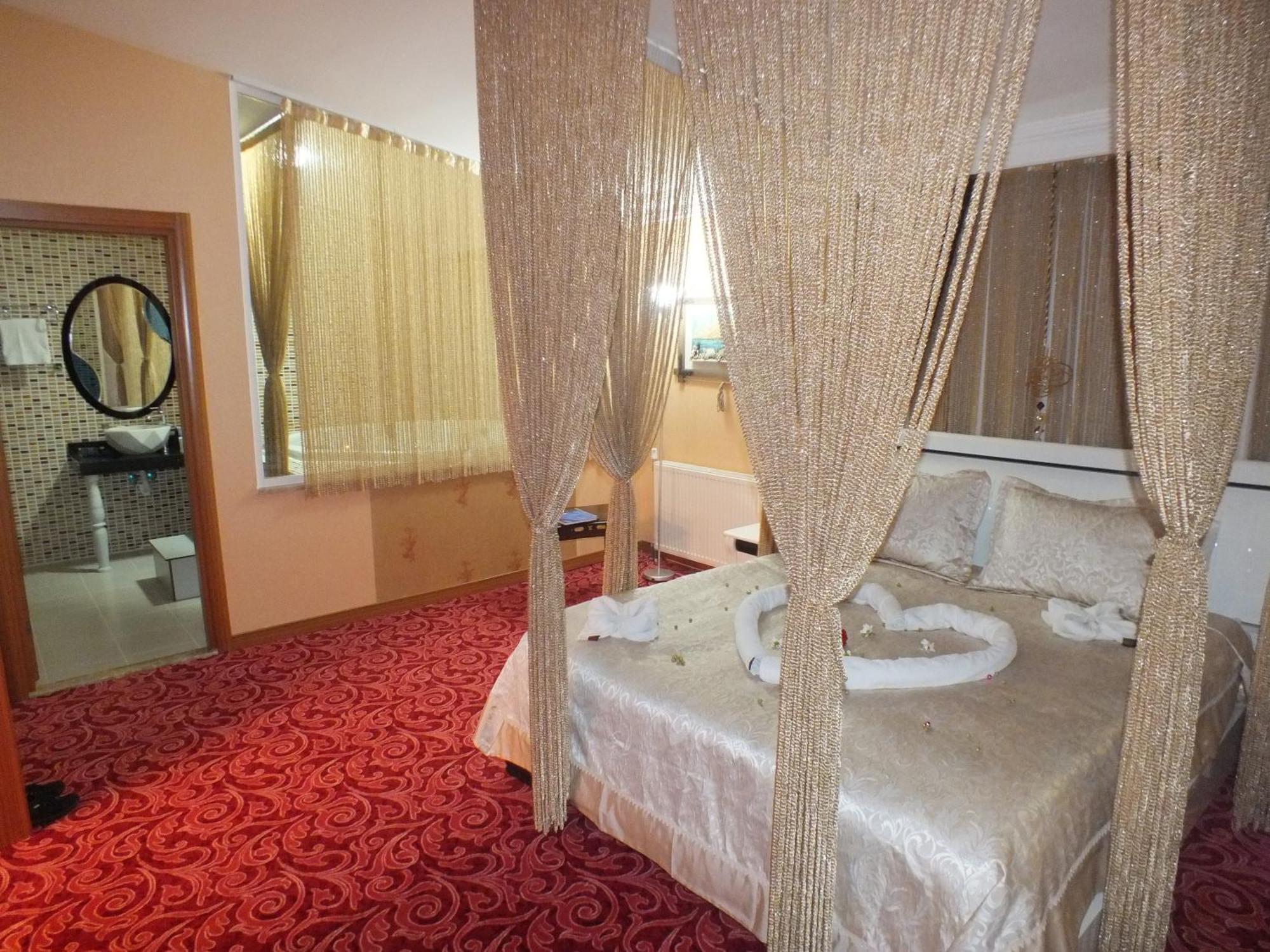 Demosan Hotel Karaman Quarto foto